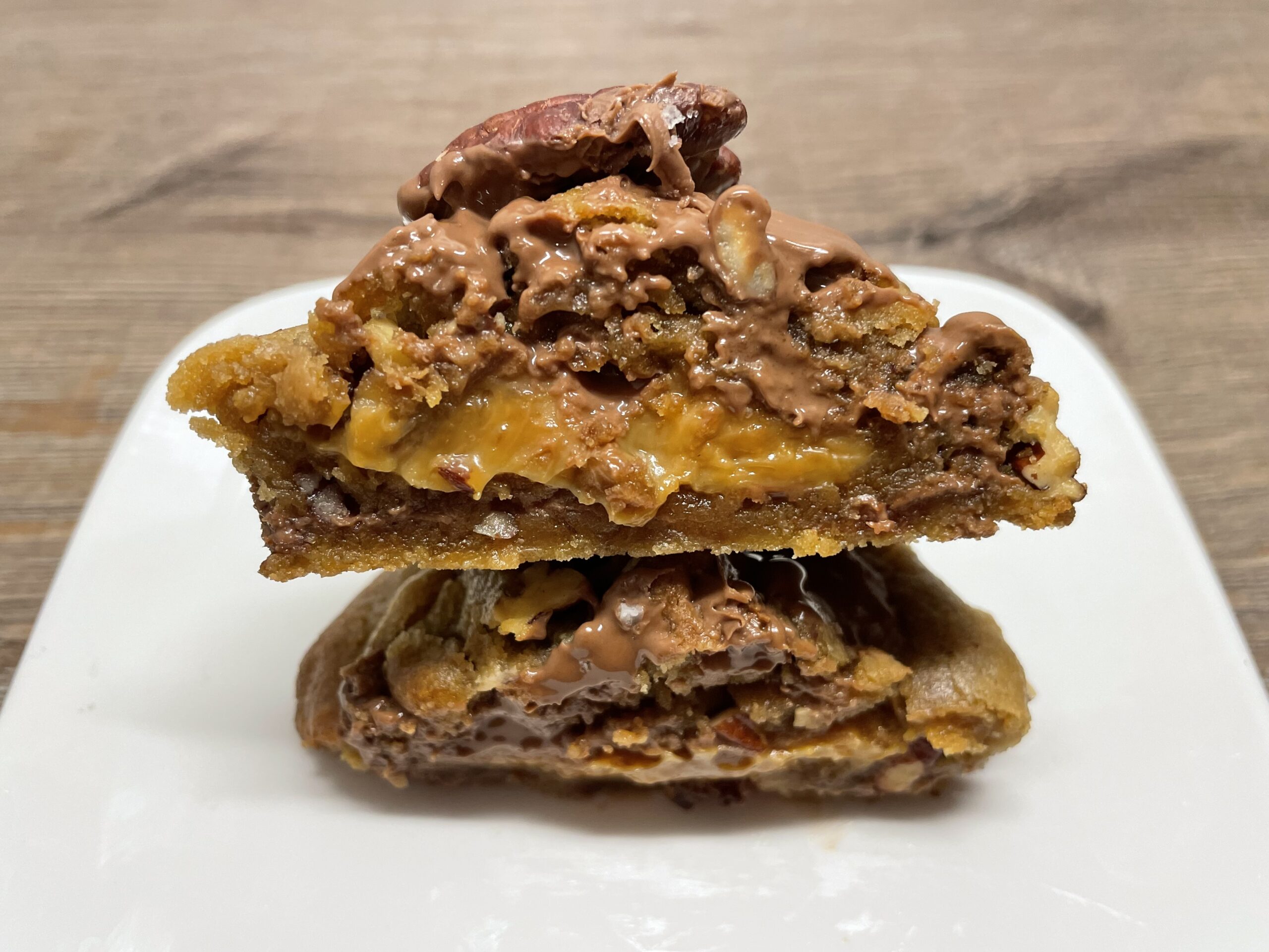 6 x Crunchy Pecan Salted Caramel Cookie – Image 3